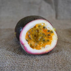 Passionfruit (100g)